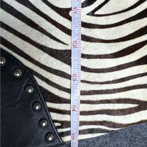 Aqua Madonna Zebra Print Black and White Women's Bag - Picture 5 of 8